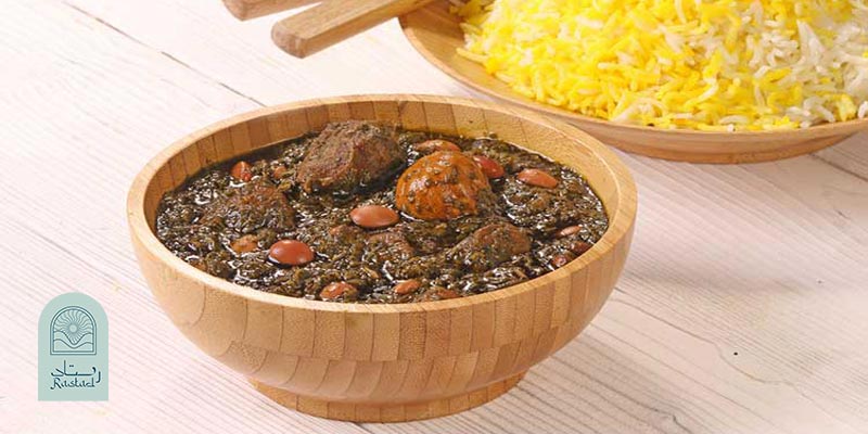 نحوه پخت قورمه سبزی با سبزی خشک