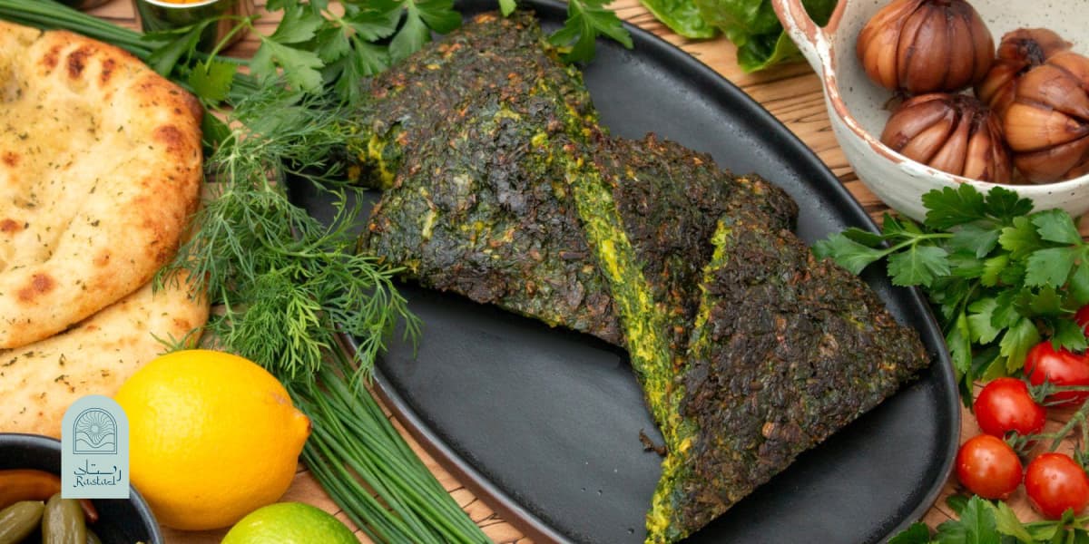 کوکو سبزی با سبزی خشک